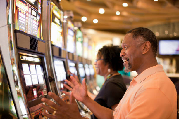 Mobile app interface for live dealer games